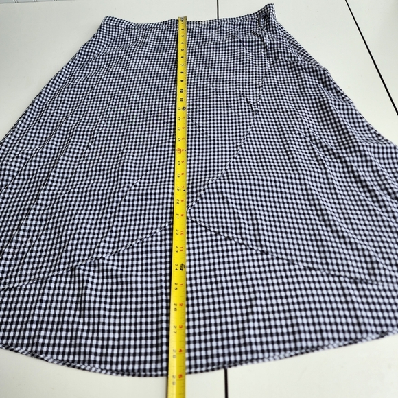 LOFT Women's Skirt Faux Wrap Gingham Black White Midi Lined Hi Low Hem Size 8 - Picture 2 of 10